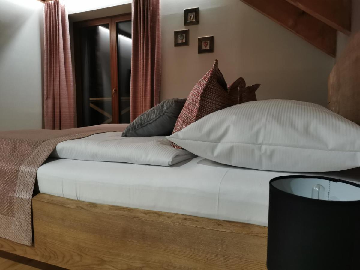 Koliba Na Vrsku Bytca Exterior foto